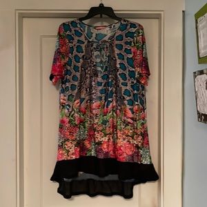 Simply Aster Multi-Color, Short Sleeve Hi-Low Tunic with Ruffley Hem Sz 3x NWOT
